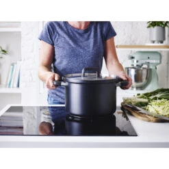 BK Flow Cool Black RVS Soeppan Ø24 Cm -Tefal Winkel 101 2478 3 1