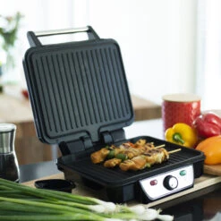 Inventum Contactgrill CG618 1800W Zwart 10 Inventum Contactgrill CG618 1800W Zwart -Tefal Winkel 210 4275 3 1 1